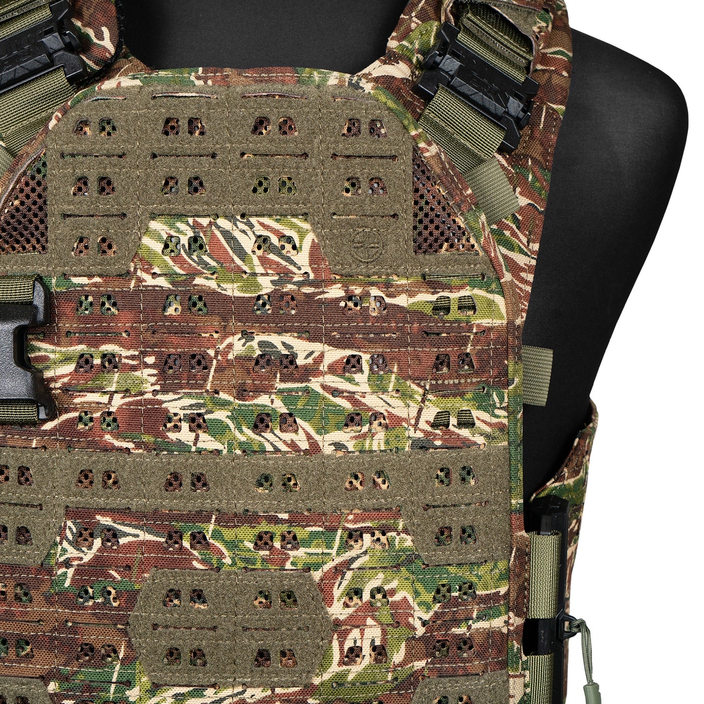 Novritsch Airsoft Plate Carrier ASPC 1.2 - Flecktarn
